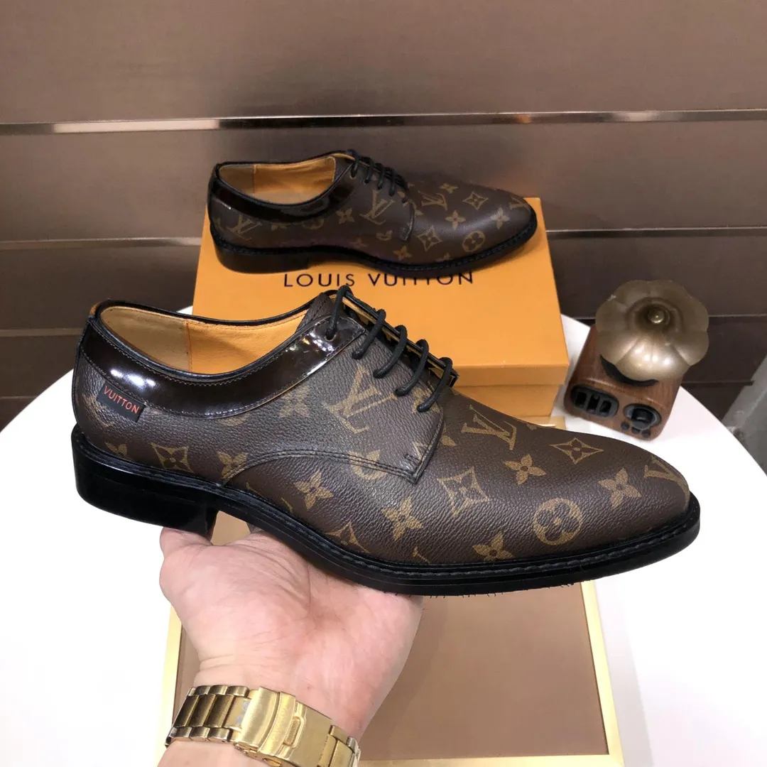 Men's shoes💰460💰【LOUIS VUITTON】(sheepskin lining) new cowhide LV formal shoes🎩🎩❗️🆘made one to one at the counter🎩original quality, imported cowhide upper➕full sheepskin lining➕original rubber outsole, {high quality visible}👣Size: 38-45 (45 custom-made)